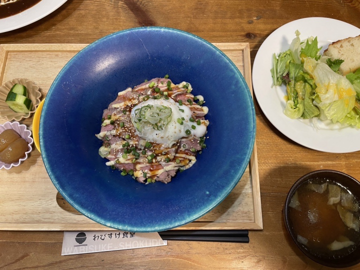 ローストビーフ丼